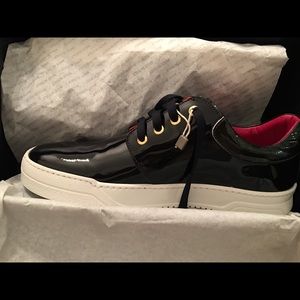 GIANFRANCO LATTANZI ITALY PATENT LEATHER LOW-TOPS